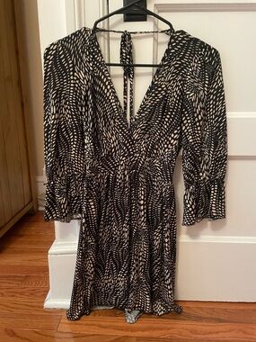 Women's Black and Cream Printed Long Sleeve V-Neck Dress or Tunic Shirt